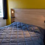 Premiere Classe Hotel