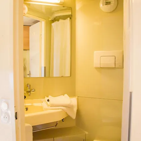 Premiere Classe Hotel