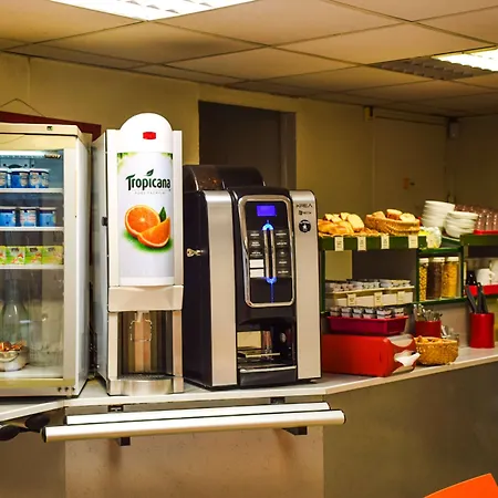 Premiere Classe Hotel *